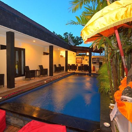 Andari Legian Hotel Бали Екстериор снимка