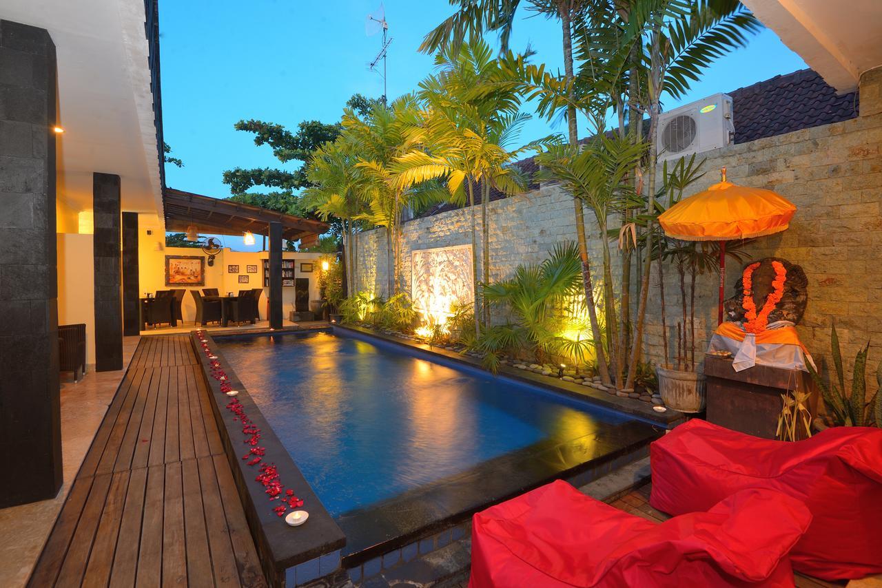 Andari Legian Hotel Бали Екстериор снимка